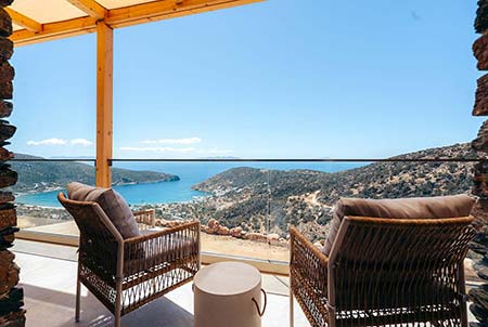 Βεράντα με θέα στη θάλασσα